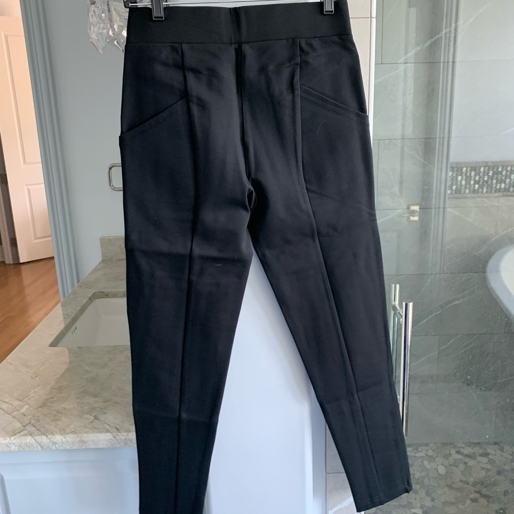 Betabrand Zippered Journey Pants
Skinny-Leg - Picture 13 of 16